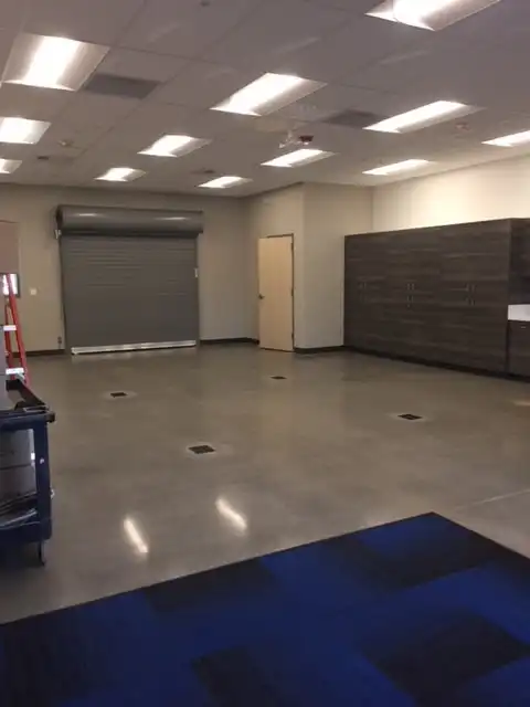 Large roll-up doors make for easy access.